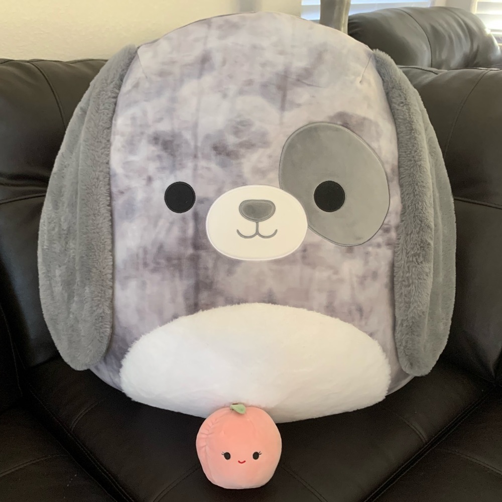 24” Gustavus Squishmallow (butt and bio tags included)